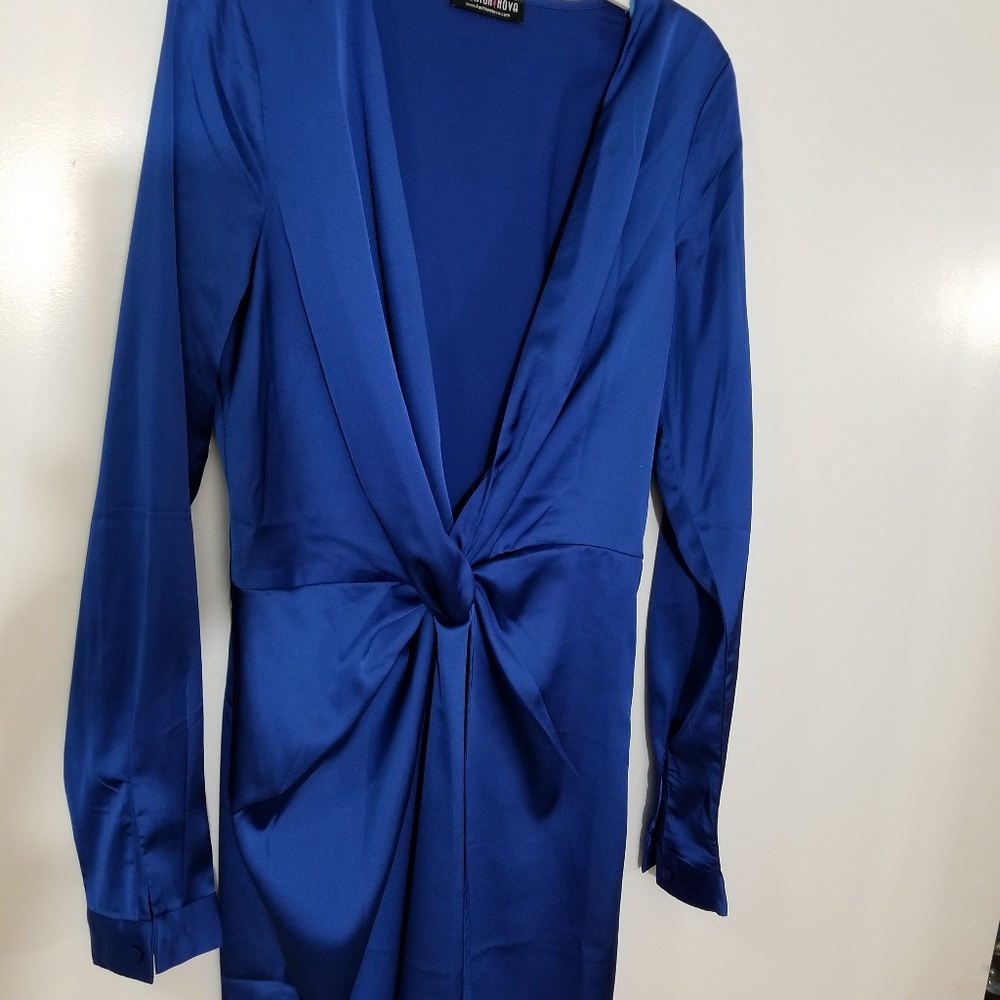 Clothes - Picture 3 of 3